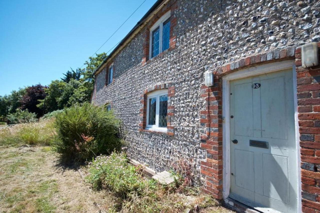 Wish Cottage Ratton Eksteriør billede